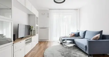 Mieszkanie 2 pokoi w Warszawa, Polska