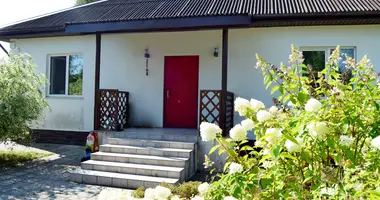 Maison dans Kalodziscanski sielski Saviet, Bélarus