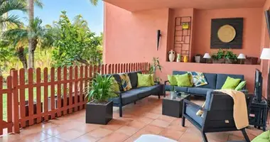 Wohnung 4 Schlafzimmer in Dos Hermanas, Spanien