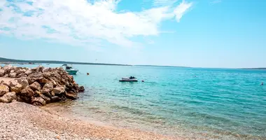 Mieszkanie 2 pokoi w Grad Novalja, Chorwacja