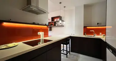 Квартира 2 комнаты в Варшава, Польша