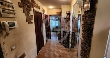 Wohnung 3 zimmer in Goluboye, Russland