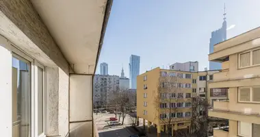 Wohnung 3 zimmer in Warschau, Polen