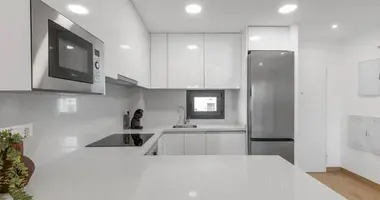 Apartamento 2 habitaciones en Torrevieja, Španjolska