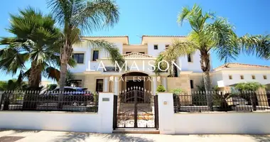 5 bedroom house in Pano Arodes, Cyprus