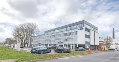 Commercial property 90 m² in Kaunas, Lithuania