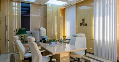 Pomieszczenie biurowe 712 m² w Moskwa, Rosja