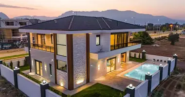 Willa 6 pokojów w Dosemealti, Turcja