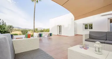 Villa en Estepona, Španjolska