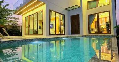 Villa 5 bedrooms in Pong, Thailand