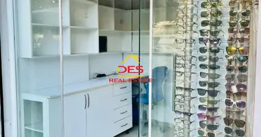 Propiedad comercial 8 m² en Bashkia Vlore, Albania