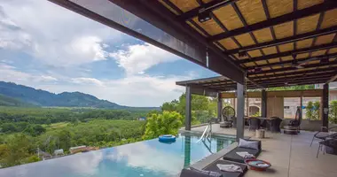 Вилла 4 комнаты в Си Сунтон, Таиланд