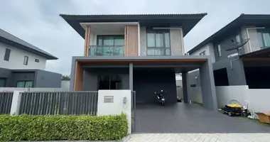 Dom 4 pokoi w Bang Lamung, Tajlandia