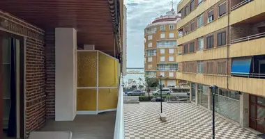 2 bedroom apartment in El Saladar, Spain