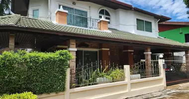 Casa 3 habitaciones en Nong Prue, Tailandia