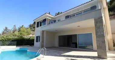 4 bedroom house in Kamares, Cyprus