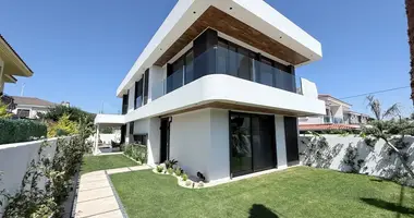 Haus 6 zimmer in Çeşme, Türkei
