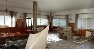 Commercial property 200 m² in Terni, Italy