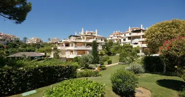 Apartamento 4 habitaciones en Benahavis, Španjolska