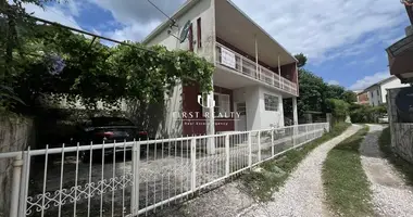 Dom 3 pokoi w Prcanj, Czarnogóra