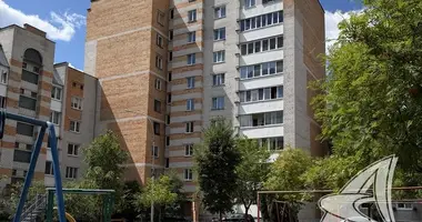 3 room apartment in Muchaviecki sielski Saviet, Belarus