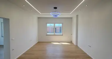 Квартира 3 комнаты в Дуррес, Албания