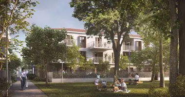 3 bedroom apartment in La Rochelle, France