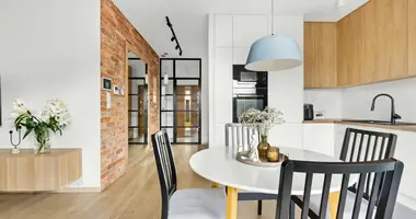 5 room house in Zabki, Poland