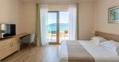 Condo 1 zimmer in Boreti, Montenegro