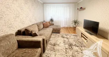 Apartamento 2 habitaciones en Muchaviecki sielski Saviet, Belarús