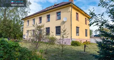 Apartamento 3 habitaciones en Vilna, Lituania