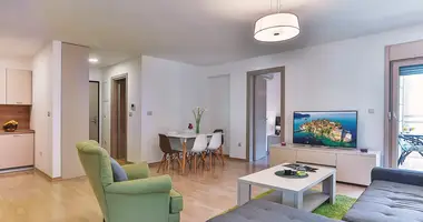 🏠 Budva Center – 2-Bedroom Apartment (Seasonal 🌊✨) w Budva, Czarnogóra