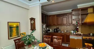 2 bedroom apartment in Tirana Municipality, Albania