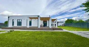 Дом в Беларучский сельский Совет, Беларусь