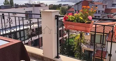Квартира 3 комнаты в Несебр, Болгария