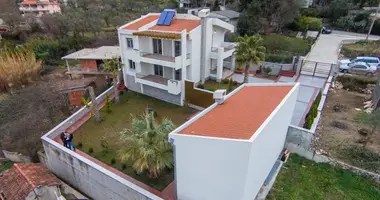 Haus 5 Schlafzimmer in Burtaisi, Montenegro