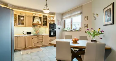Apartamento 4 habitaciones en Varsovia, Polonia