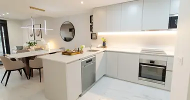 Apartamento 2 habitaciones en Torrevieja, Španjolska