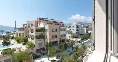 Квартира 2 спальни в Тиват, Черногория