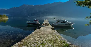 Działka w Put II Dalmatinske Brigade, Czarnogóra