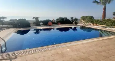 Wohnung 4 Schlafzimmer in Larnaka, Zypern