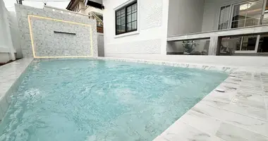 Haus 4 Schlafzimmer in Nong Prue, Thailand