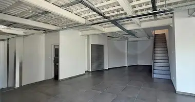 Propriété commerciale 514 m² dans Kato Polemidion Municipality, Chypre