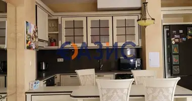 Apartamento 4 habitaciones en Sveti Vlas, Bulgaria