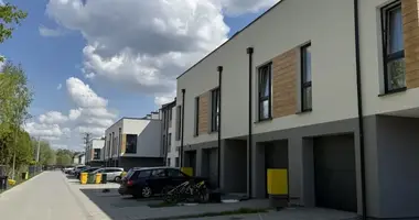 Haus 7 zimmer in Marki, Polen