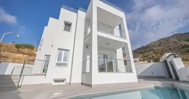 Haus 4 Schlafzimmer in Spanien