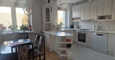 Wohnung 3 zimmer in Warschau, Polen