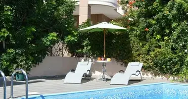 4 bedroom house in Plataniás, Greece