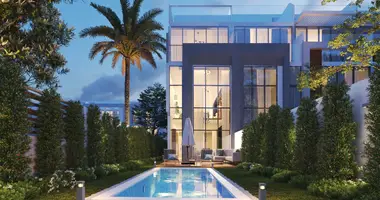4 bedroom apartment in Dubai, United Arab Emirates