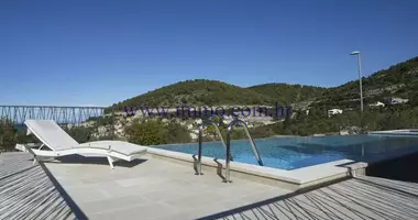 Villa 3 room villa in Split-Dalmatia County, Croatia